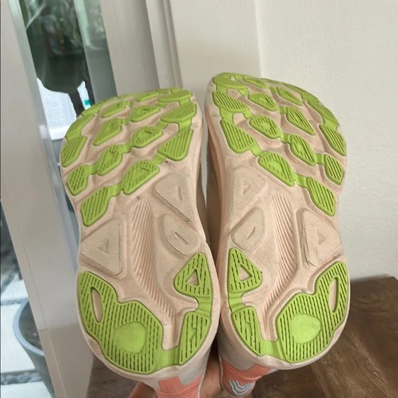 Hoka Beige and Orange Running Shoes - Picture 6 of 6